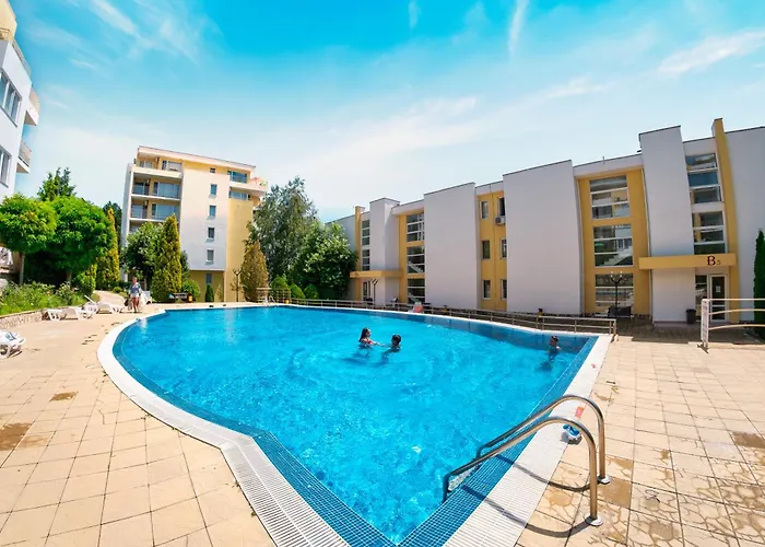 Crown Club * スヴェティ・ヴラス