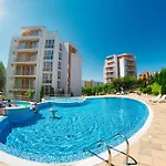 Apartament Crown Club