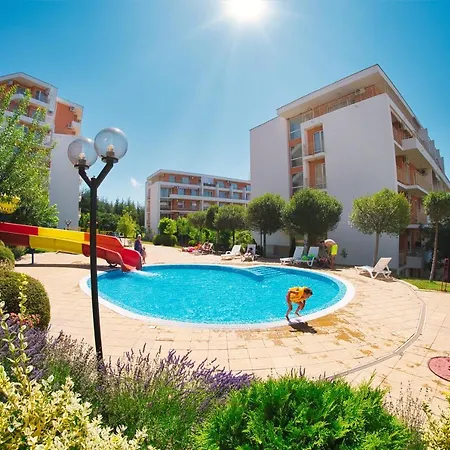 Crown Club * سفيتي فلاس