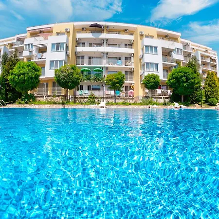 Crown Club Sveti Vlas