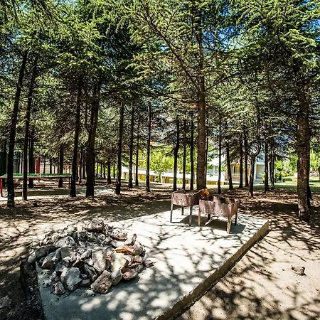 アパート Crown Club