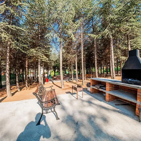 アパート Crown Club