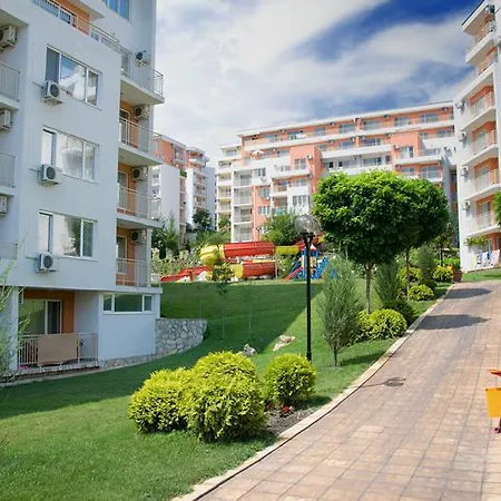 Crown Club Sveti Vlas