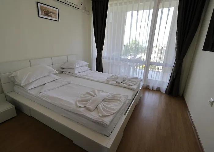 Apartment Crown Club *