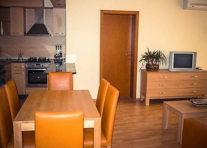 Apartment Crown Club *